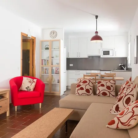 Montiel Apartment *